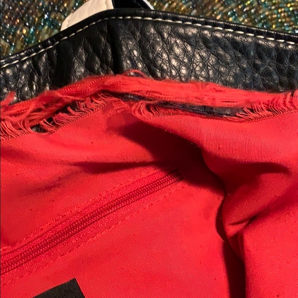 Black/white leather tote by red marcecko - Picture 5 of 8